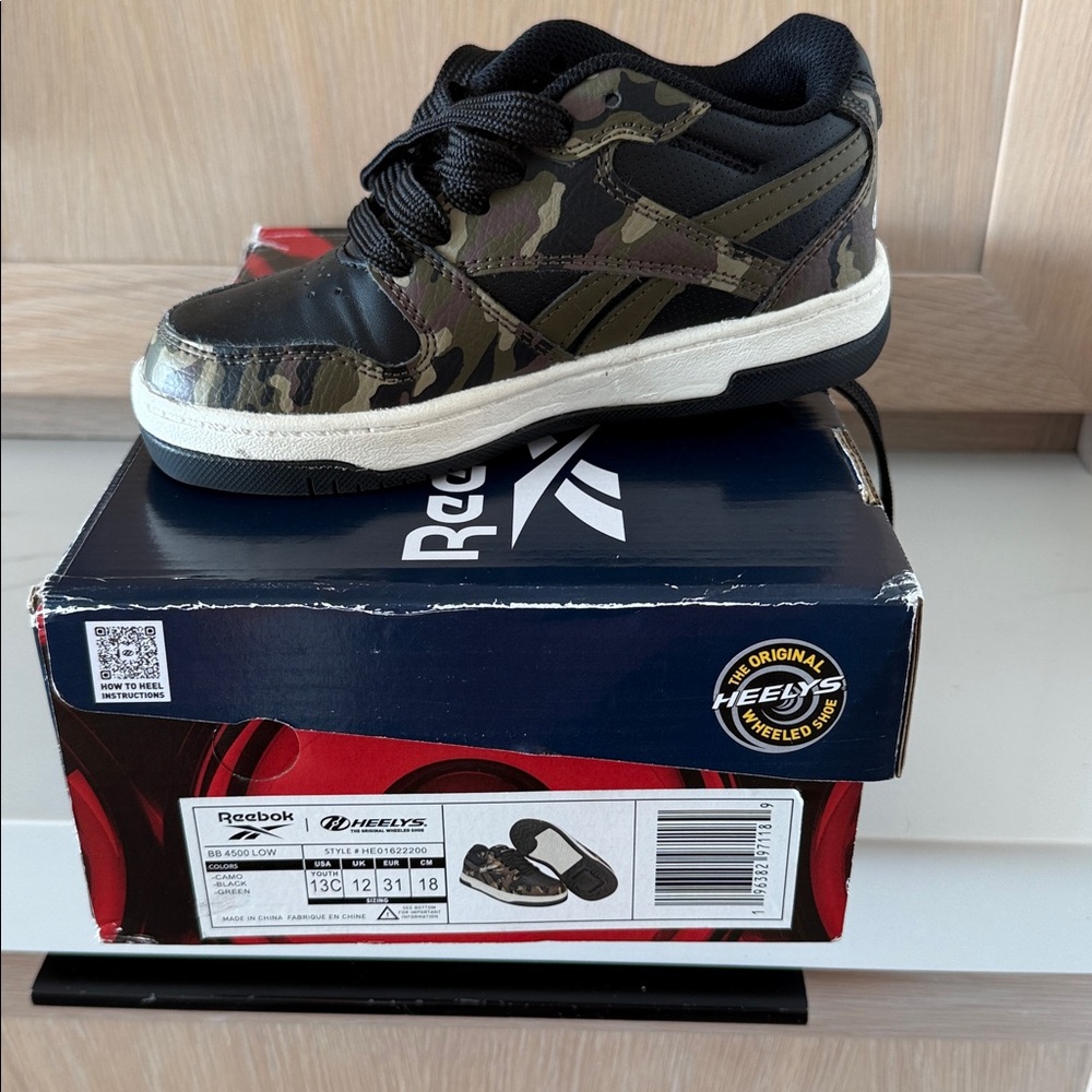 Heelys BB 4500 Low Camo Model Size 13 BOYS